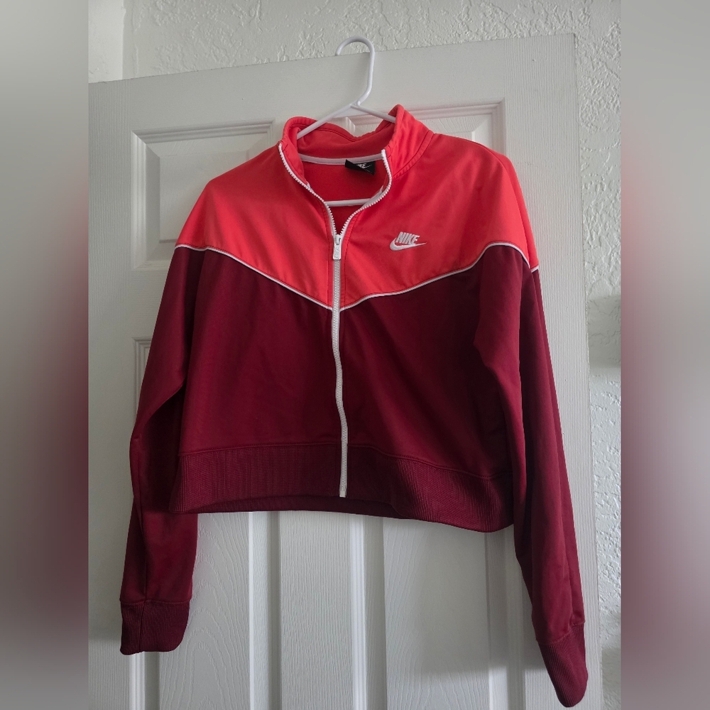 Nike Women’s SZ L Cropped Track Jacket